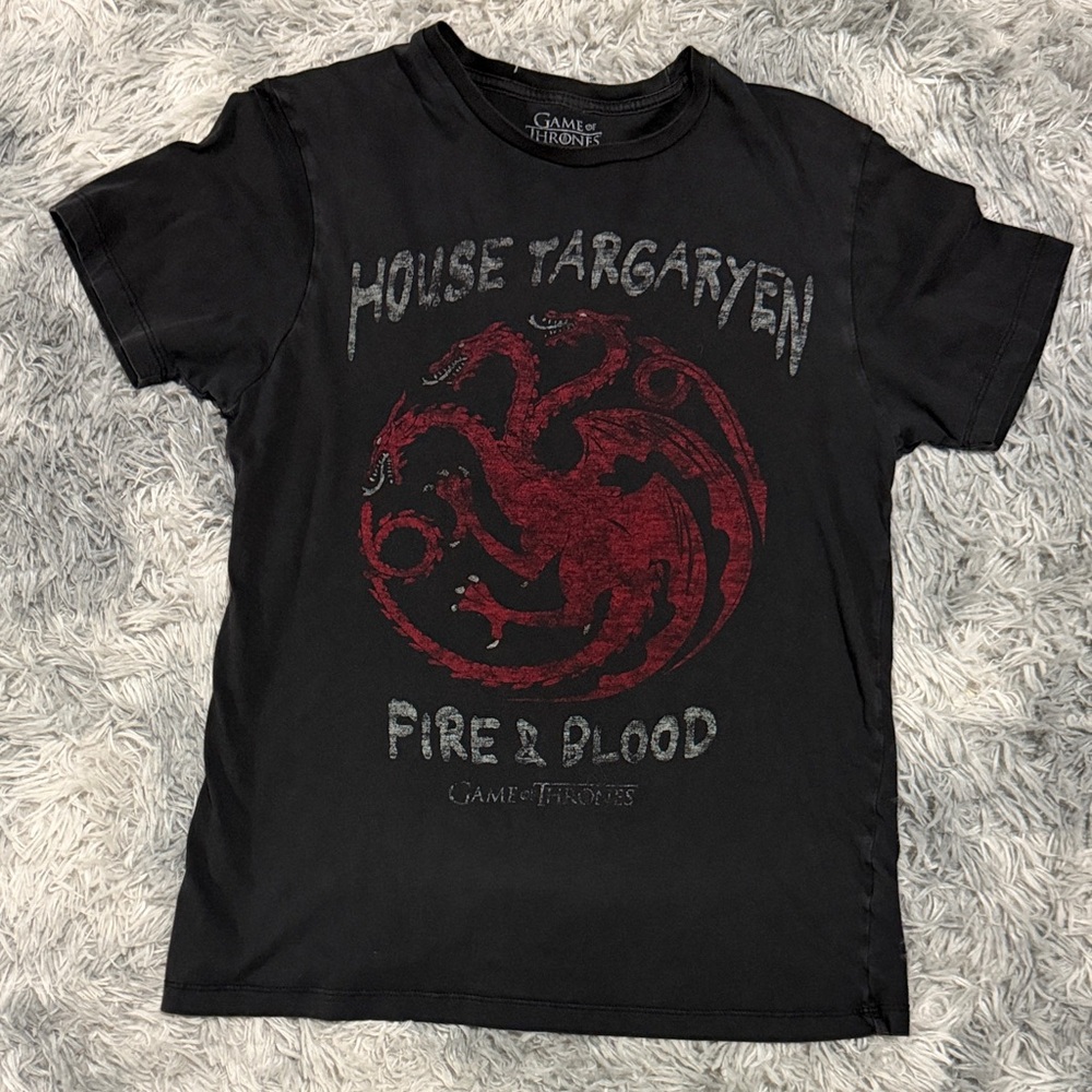 Game of Thrones shirt Medium
